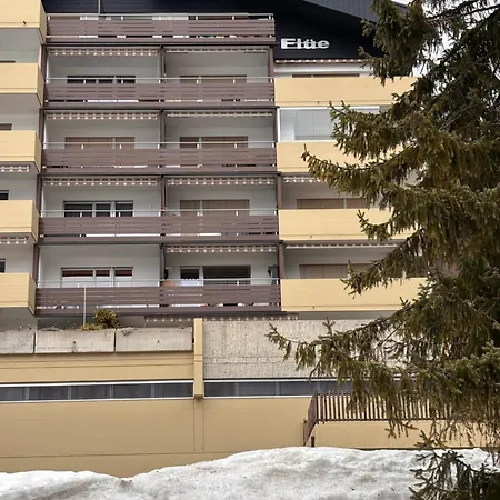 Luxuse Flüe 11
