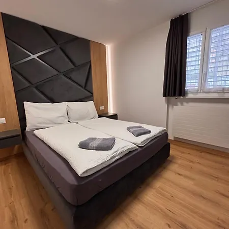 Διαμέρισμα Luxuse Fluee 11