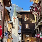 Luxuse Flüe 11